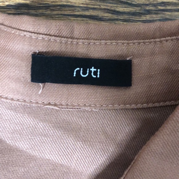 Two Piece Linen Set - Picture 10 of 11